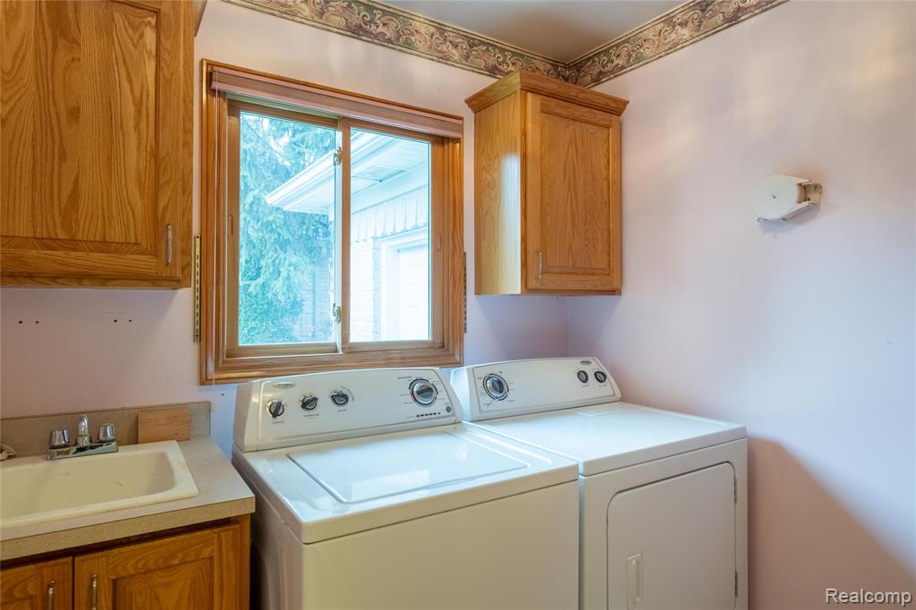 54676 Carnation Drive, Macomb, MI 48042 — Photo 18