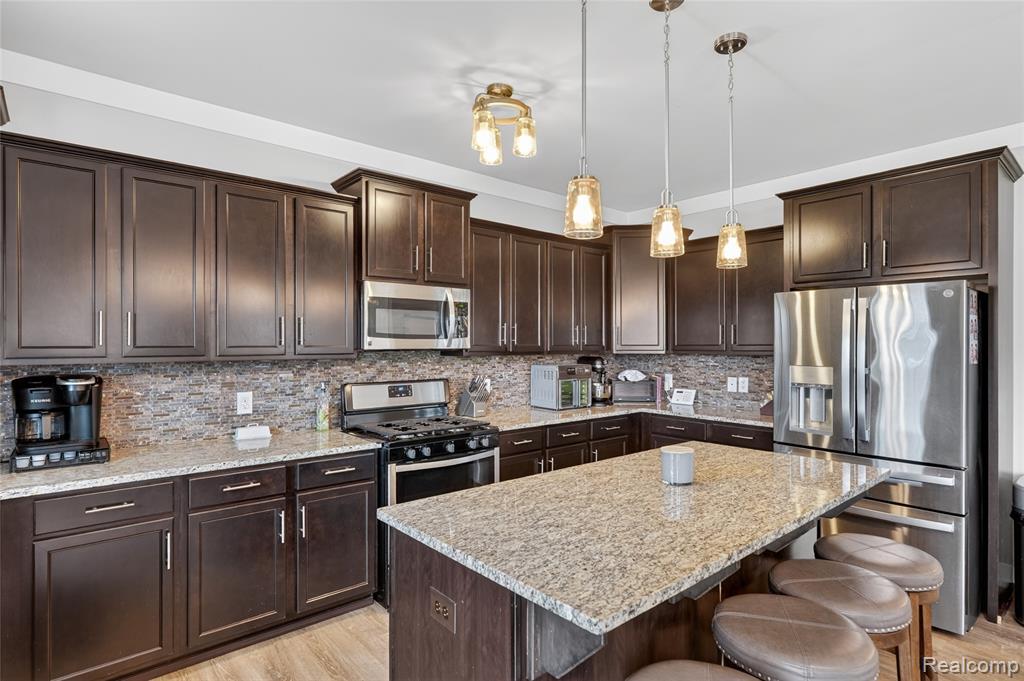 16543 Bedington Drive, Linden, MI 48451 — Photo 15