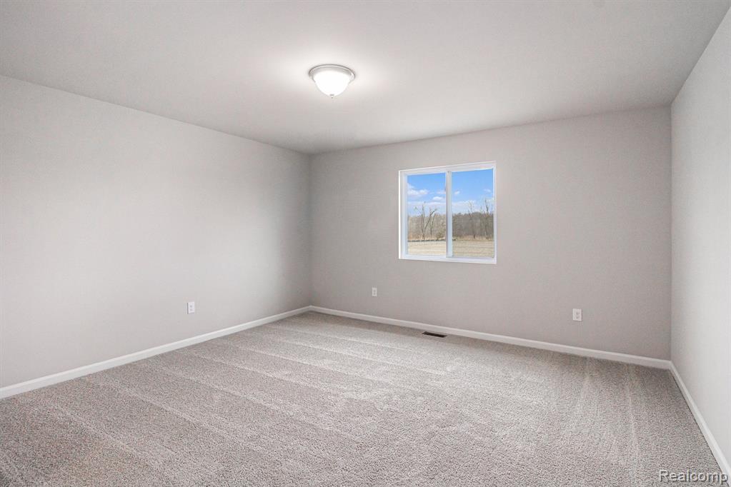 8346 Majestic Boulevard, Fowlerville, MI 48836 — Photo 9
