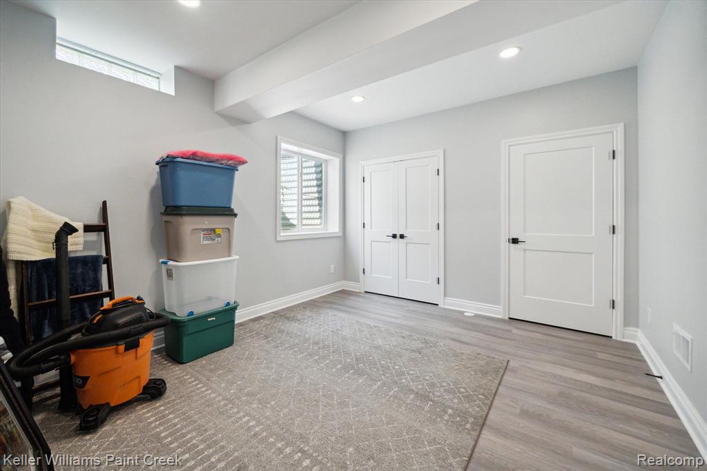 7804 Yorkshire Drive, Almont, MI 48003 — Photo 45