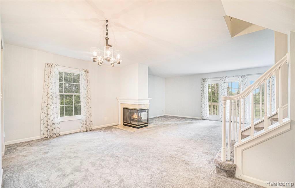 7767 NEWPORT Drive, Clarkston, MI 48348 — Photo 2