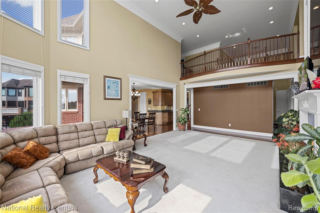 51577 Merry Lane, Utica, MI 48316 — Photo 24