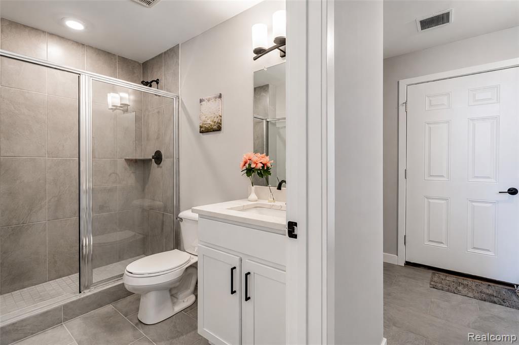41626 Orianna Lane, Novi, MI — Photo 38