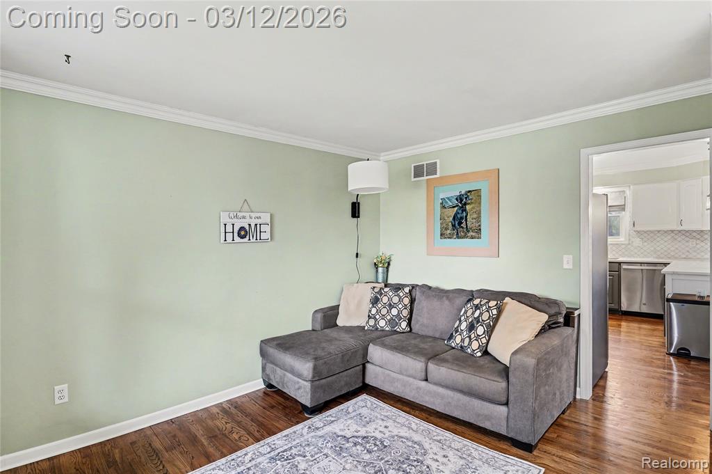 453 N Hughes Road, Howell, MI 48843 — Photo 7