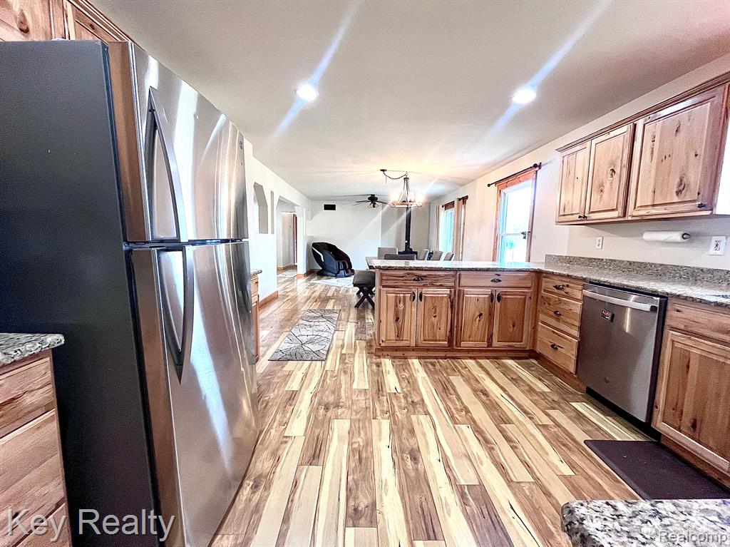 40030 WILLIS Road, Belleville, MI 48111 — Photo 20