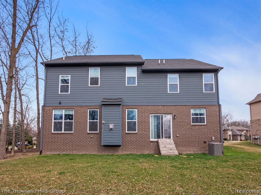 981 CORBIN Road, Rochester Hills, MI 48307 — Photo 29