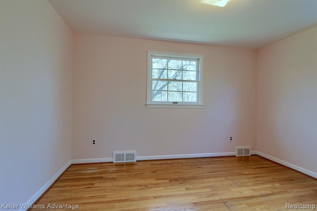 46895 BETTYHILL, Plymouth, MI 48170 — Photo 28