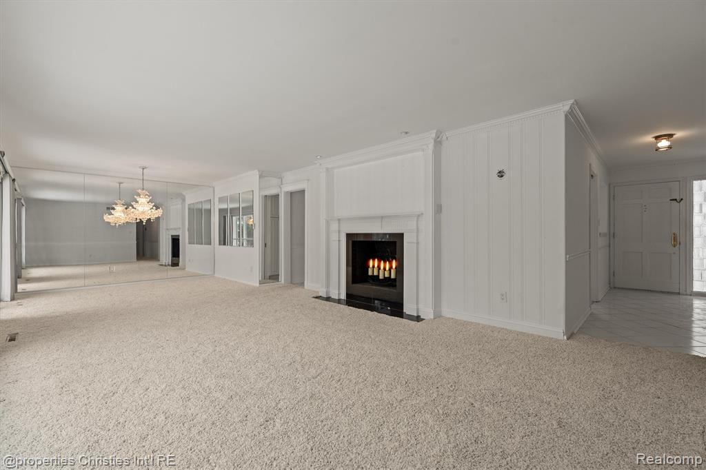 952 N Reading Road, Bloomfield Hills, MI 48304 — Photo 6