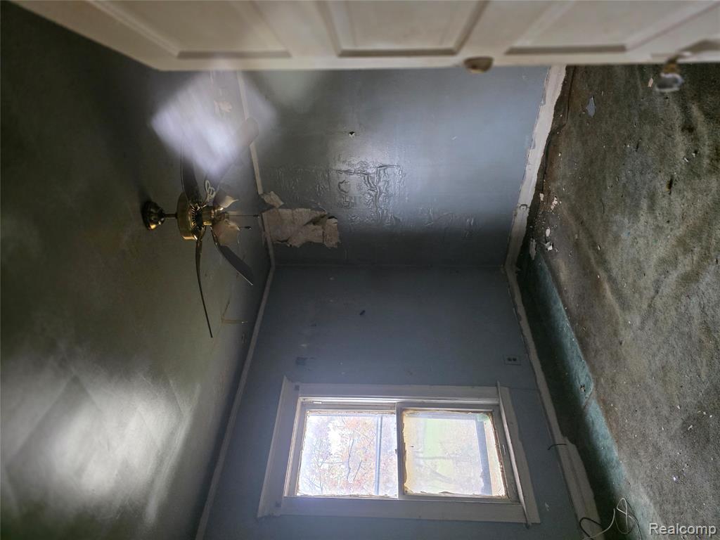 5852 Rohns Street, Detroit, MI 48213 — Photo 10