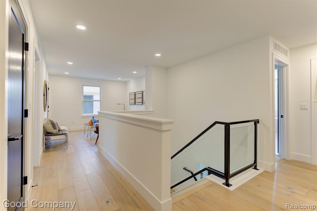 804 Irving Avenue, Royal Oak, MI 48067 — Photo 47