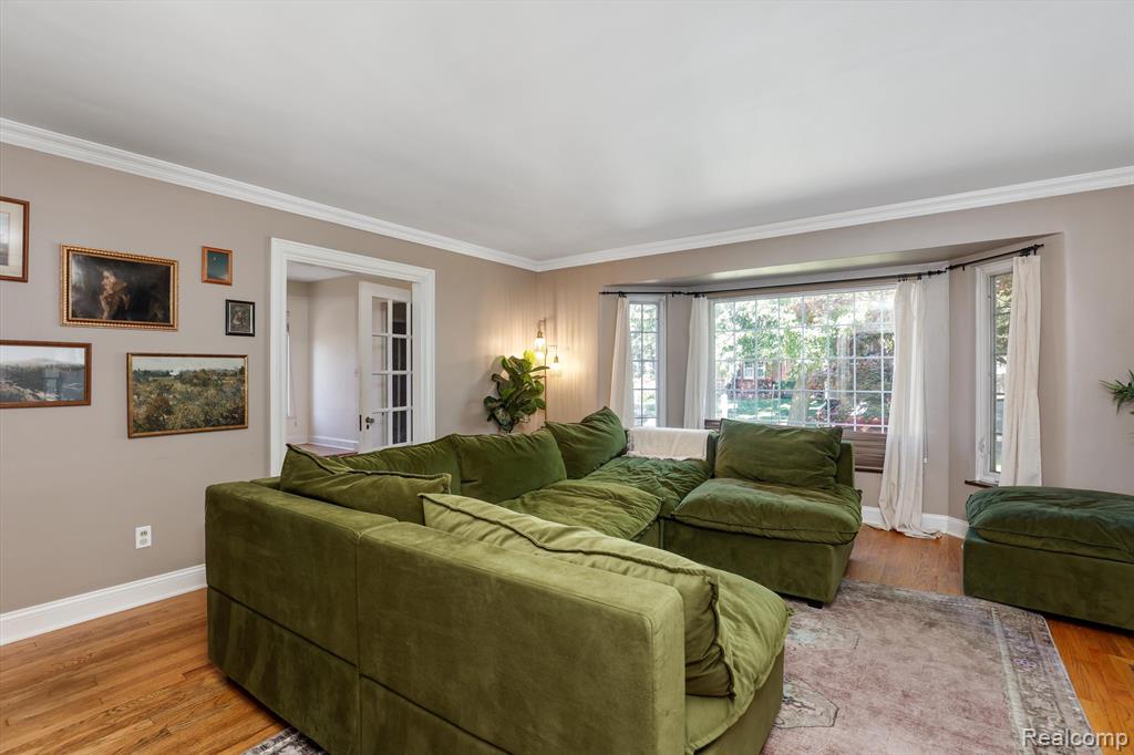 479 CLOVERLY Road, Grosse Pointe Farms, MI 48236 — Photo 6