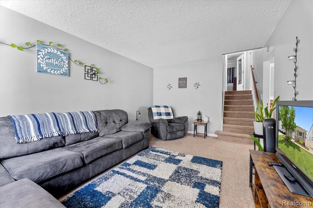 4164 Hazel Avenue, Lincoln Park, MI 48146 — Photo 4