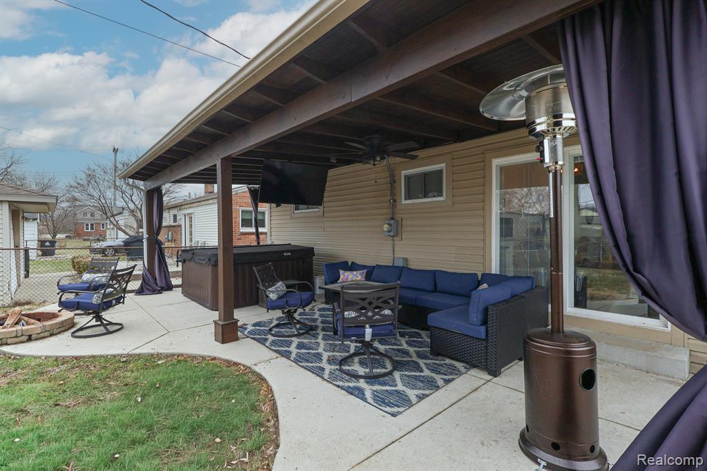 8132 Perrin Avenue, Westland, MI — Photo 4