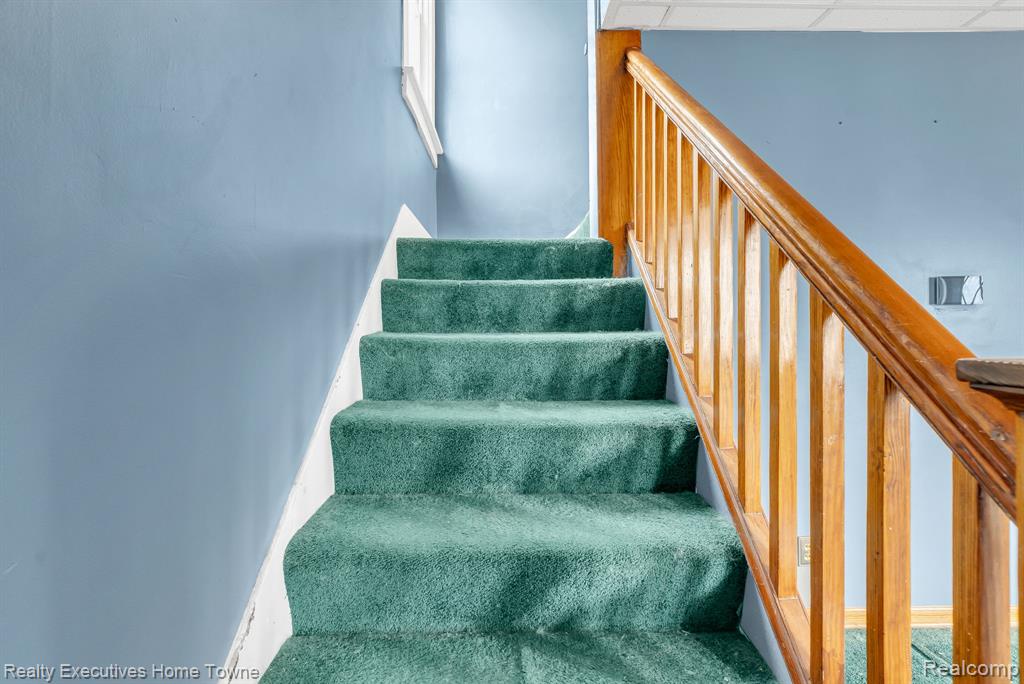 729 13th Street, Port Huron, MI 48060 — Photo 14