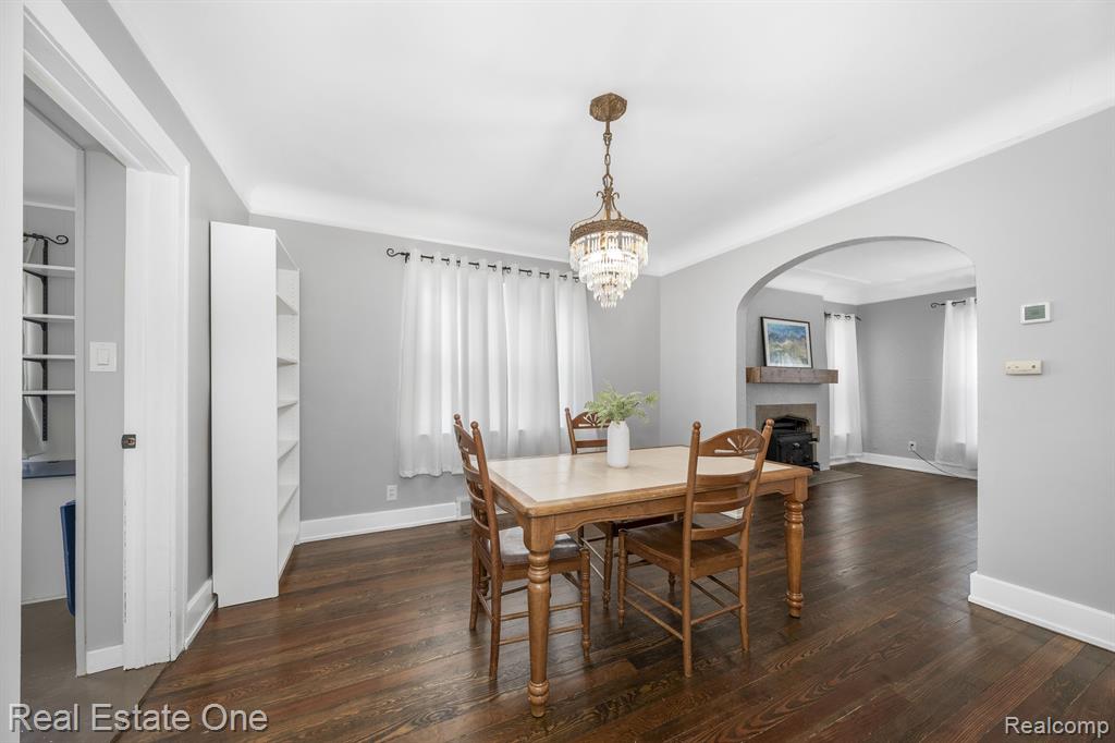 54 MOHAWK Road, Pontiac, MI 48341 — Photo 11