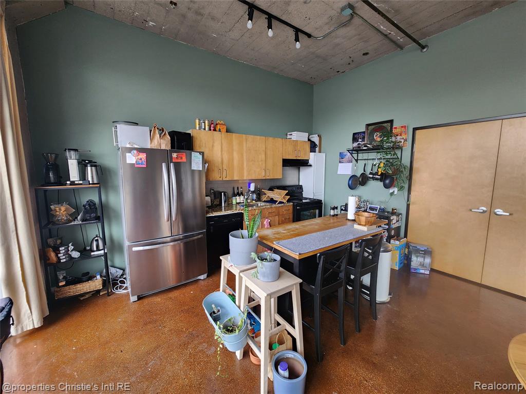 55 W CANFIELD Street - Photo 4