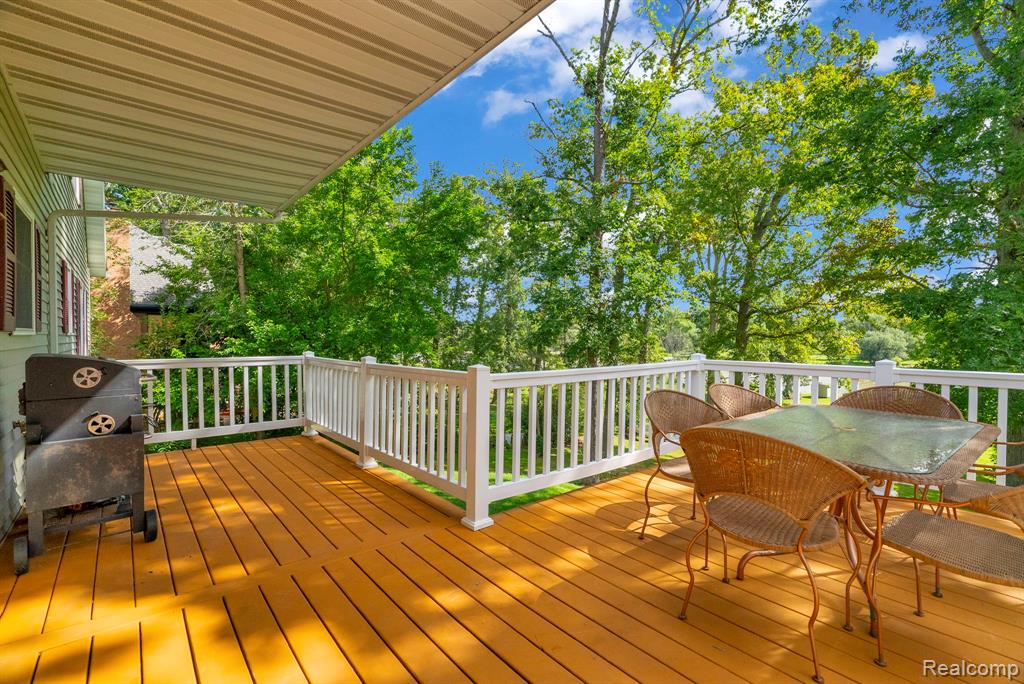 2610 Strawberry Lane, Port Huron, MI 48060 — Photo 27