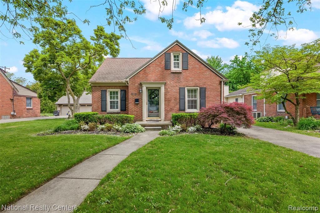 9924 Arden Street, Livonia, MI 48150 — front exterior