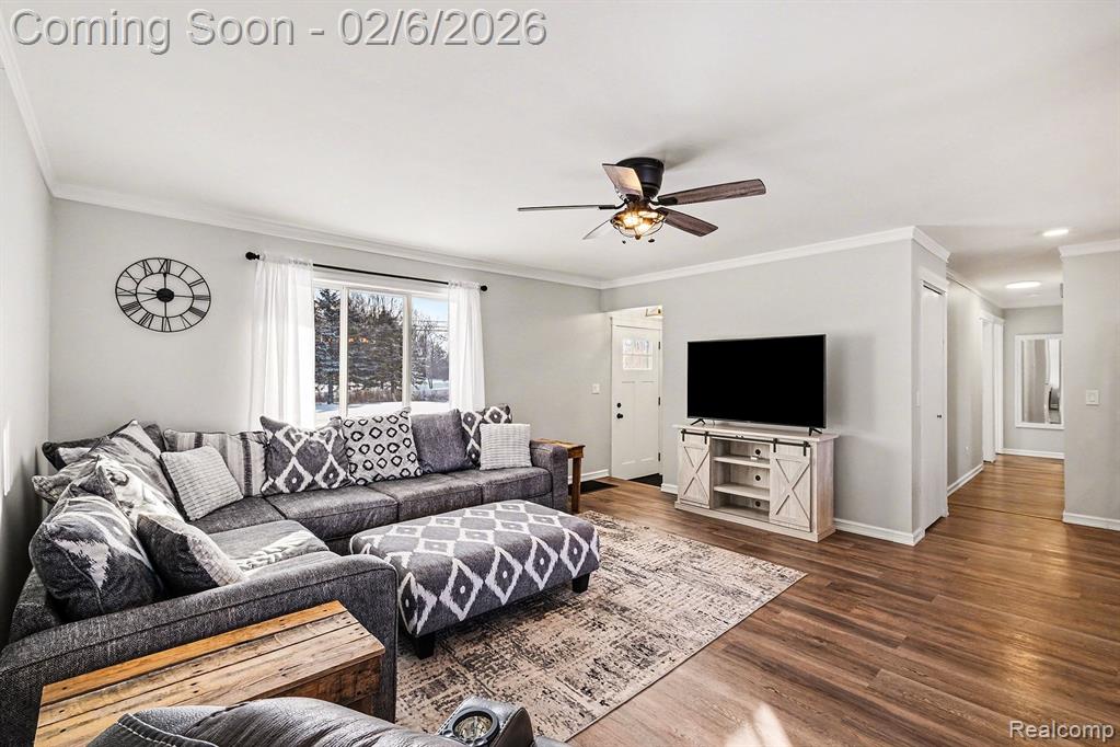 9430 Torrey Road, Grand Blanc, MI 48439 — Photo 8