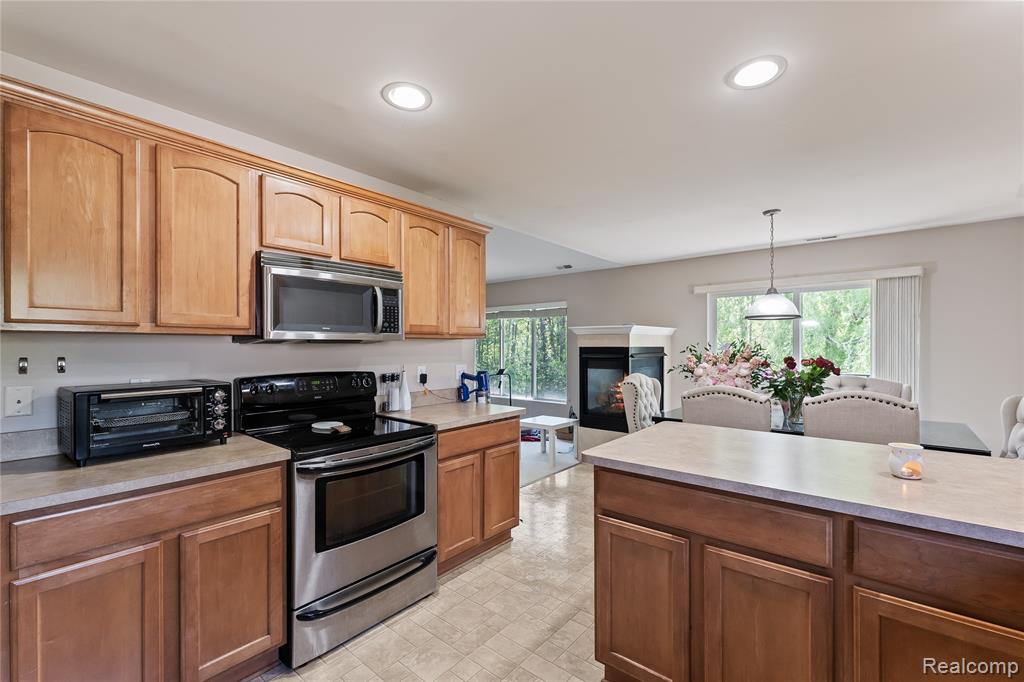 3522 Eagle Creek, Utica, MI 48317 — Photo 8