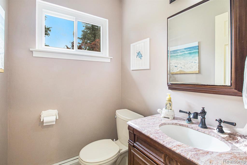 26031 Hidden Lane, Grosse Ile, MI 48138 — Photo 17