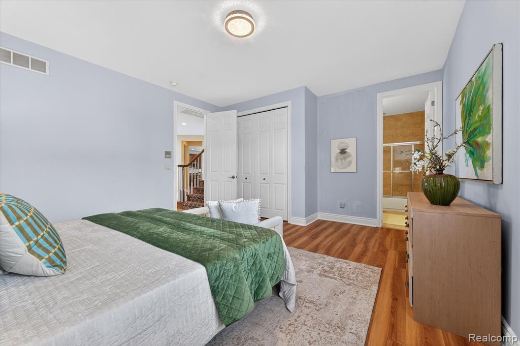 74 SAND BAR Lane, Detroit, MI 48214 — Photo 14