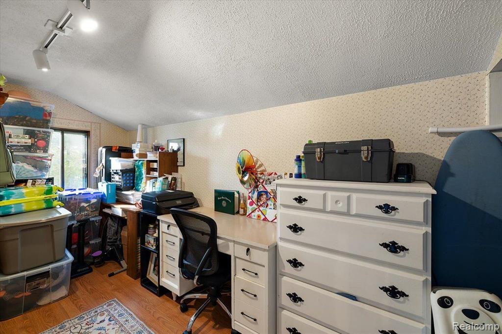 5621 SALLY Road, Clarkston, MI 48348 — Photo 35