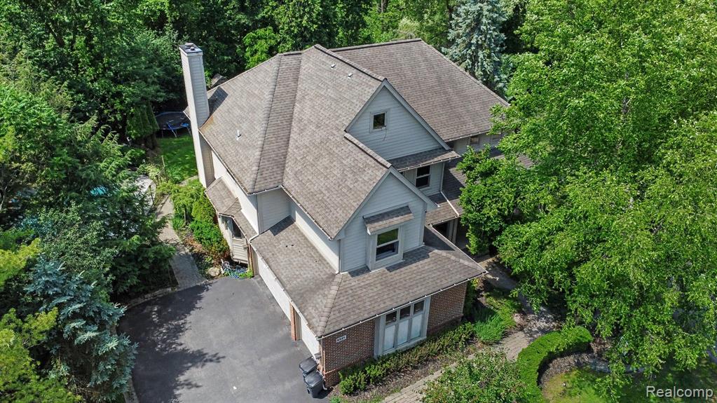 6621 Glenshaw Court, West Bloomfield, MI — Photo 36