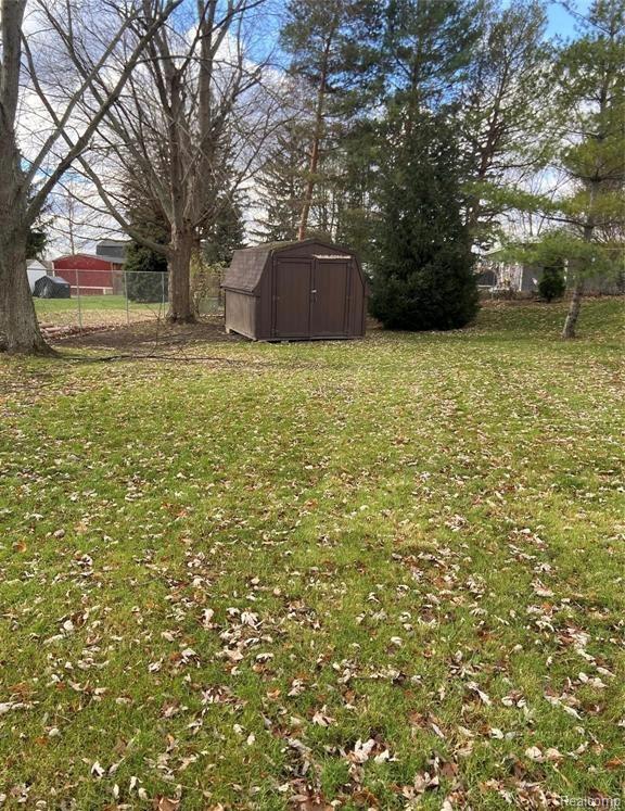 5275 Lippincott Road, Lapeer, MI 48446 — Photo 19