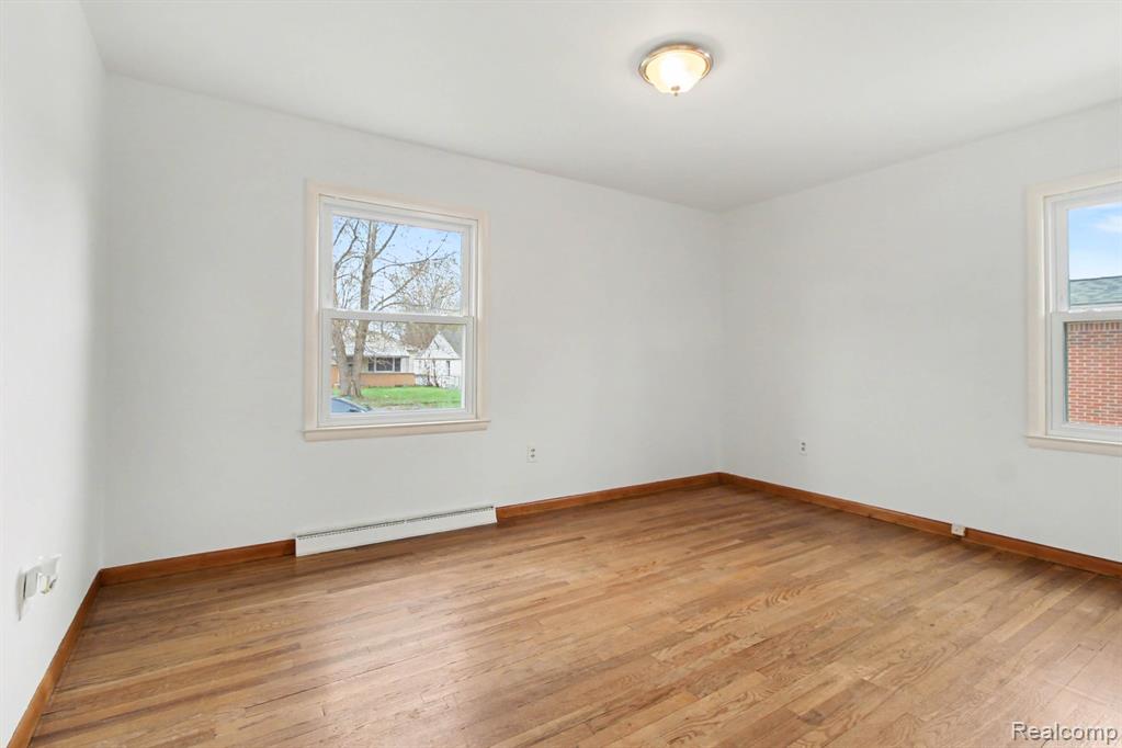 385 Devonshire Street, Ypsilanti, MI 48198 — Photo 17