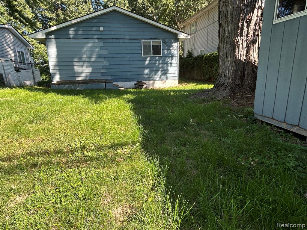 Photo 4