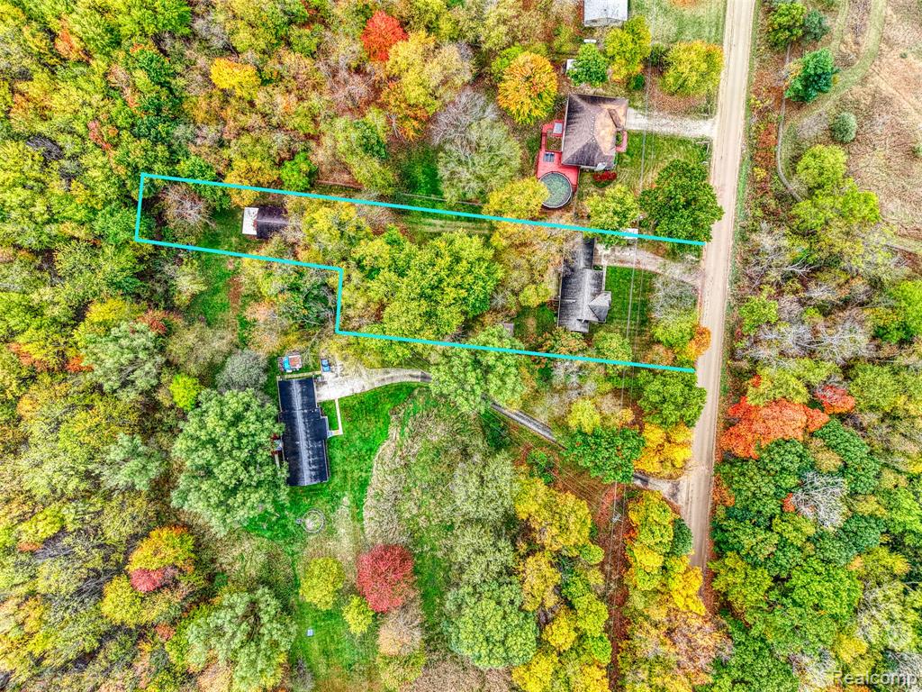 3410 Hogback Road, Fowlerville, MI 48836 — Photo 36