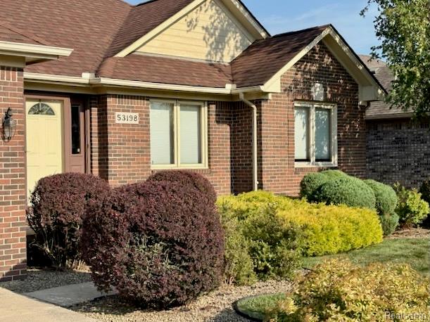53198 Spurry Lane, Chesterfield, MI — Photo 51