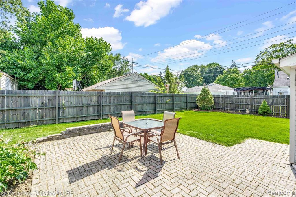 4095 CUMMINGS Avenue, Berkley, MI 48072 — Photo 31