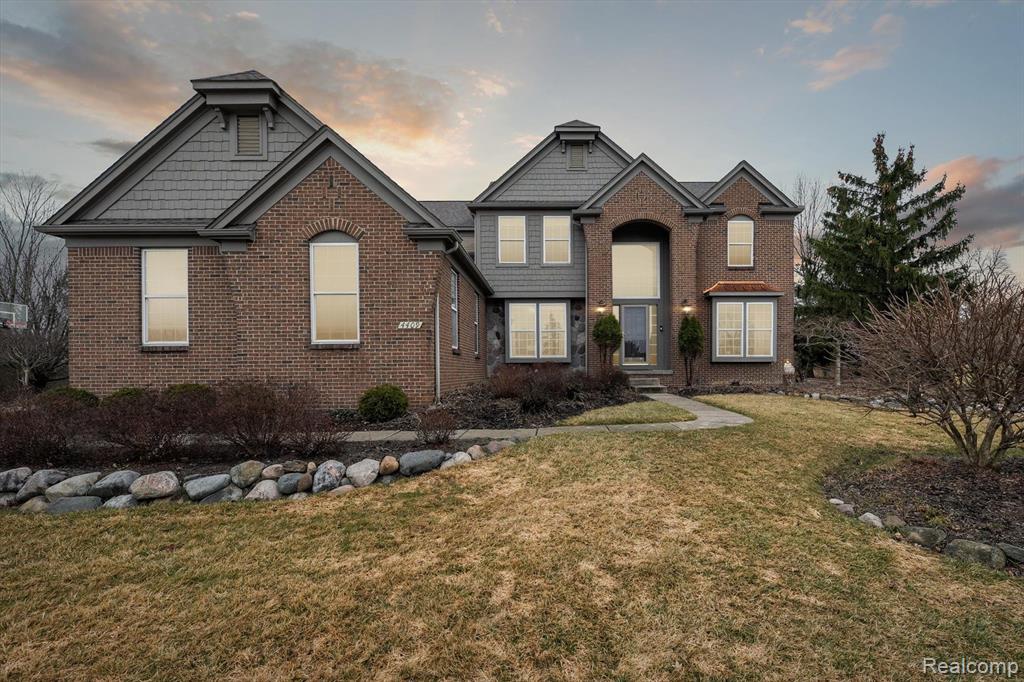 4409 BRIGHTON Drive, Grand Blanc, MI 48439 — Photo 3