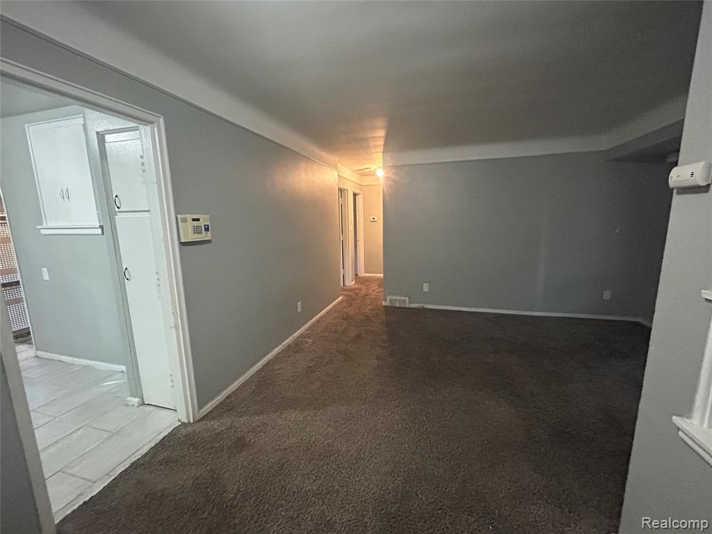 9961 VAUGHAN Street, Detroit, MI 48228 — Photo 8