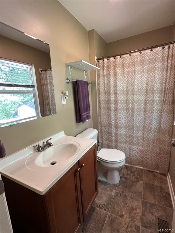 5836 Ewalt Road, Imlay City, MI 48444 — Photo 53