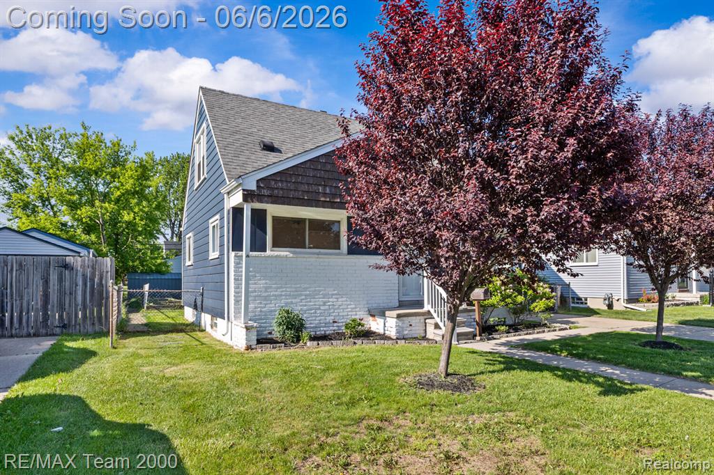 28952 Bridge Street, Garden City, MI — Photo 5
