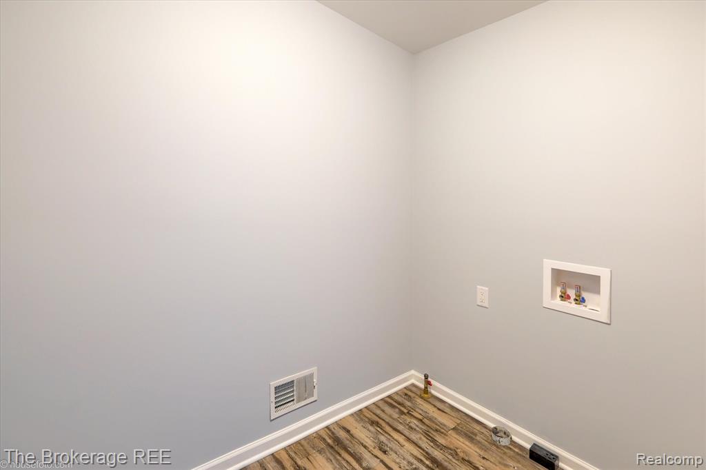 1437 Pondview Drive, Davison, MI 48423 — Photo 41