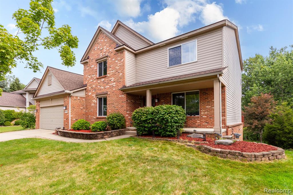 5470 MILL RACE Way, Commerce Twp, MI 48382 — Photo 3