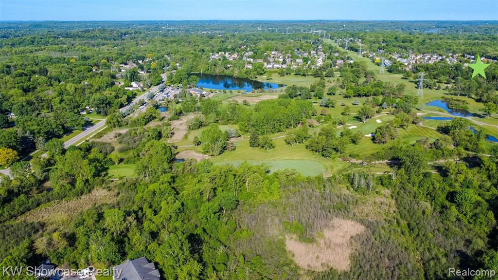 5726 Pinecroft Court, 44, Clawson, MI — Photo 51