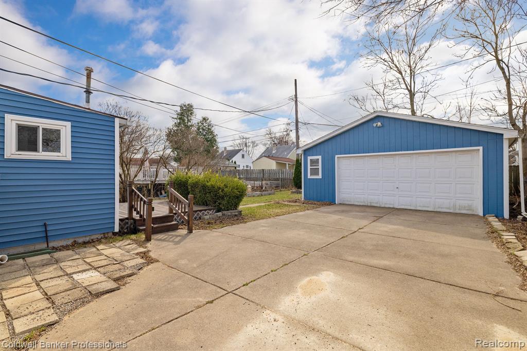 431 NAKOTA Street, Clawson, MI — Photo 20