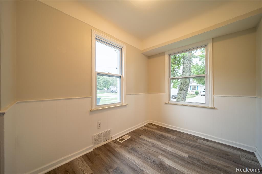 438 Ford Boulevard, Lincoln Park, MI 48146 — Photo 18