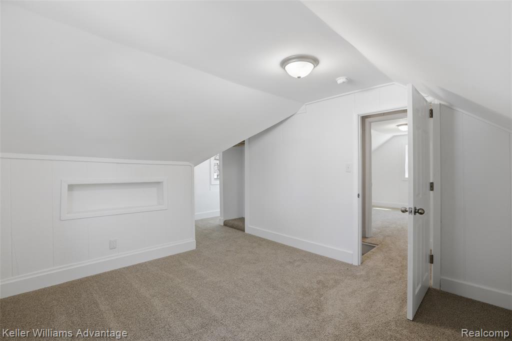 33451 Brown Street, Garden City, MI — Photo 25