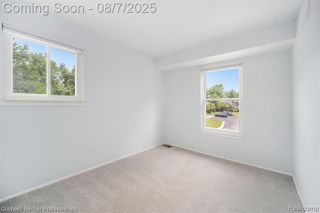 3543 Burbank Drive, Ann Arbor, MI 48105 — Photo 20