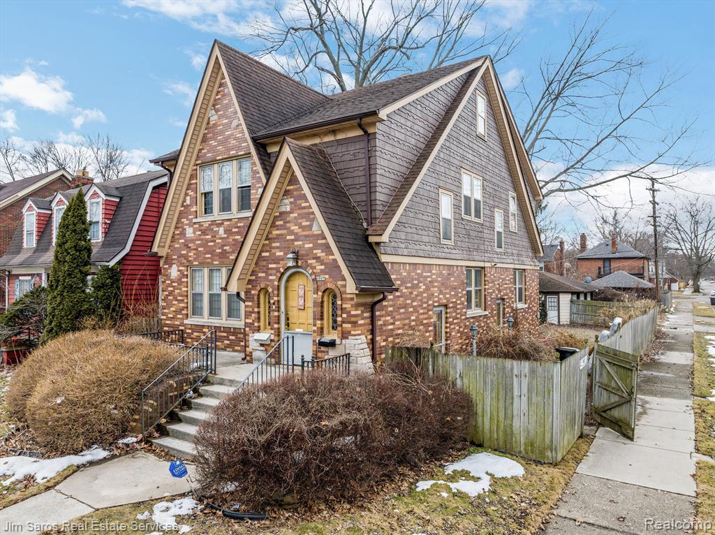 4537 KENSINGTON Avenue, Detroit, MI 48224 — Photo 2