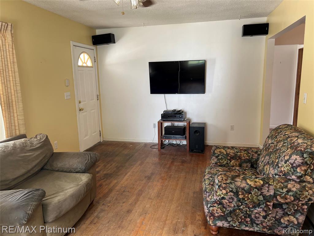 5126 Morrish Road, Swartz Creek, MI 48473 — Photo 3