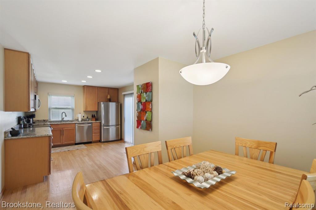 4055 HIGHVIEW, Waterford, MI 48329 — Photo 11