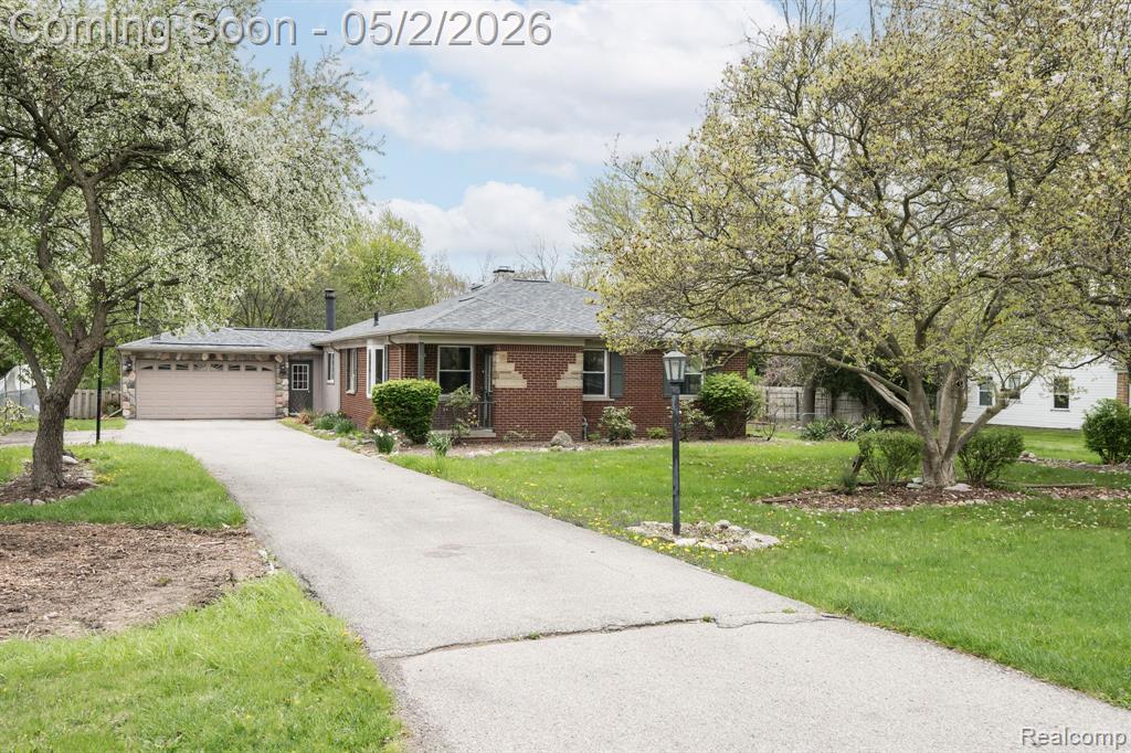 111 Blanche Drive, Troy, MI 48098 — Photo 38