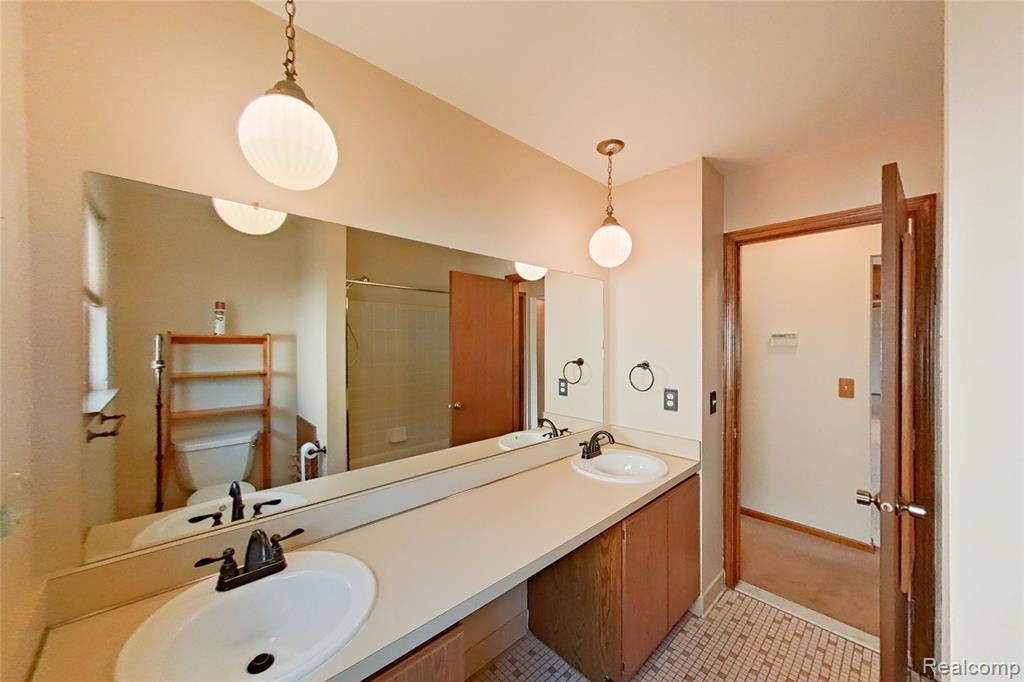 42767 Colling Drive, Canton, MI 48188 — Photo 25
